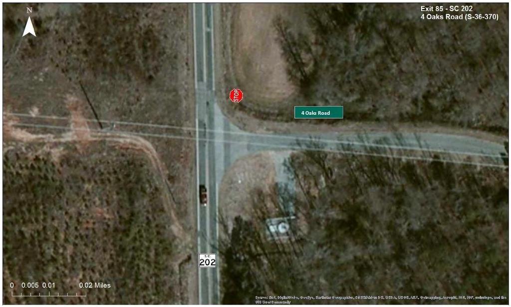 Interstate 26 Widening Traffic Analysis Report Figure 15 - Exit 85: SC 202 at 4 Oaks Road Exit 91 Columbia Avenue (S-32-48) The Columbia Avenue interchange is a diamond interchange carrying traffic