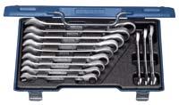 Spanners 7 R-005 Combination ratchet spanner set 5 pieces Most used sizes combined in a set Flat pattern UD profile High torque transfer In plastic case Dimensions: 275 x 150 x 42 mm 7 R-012