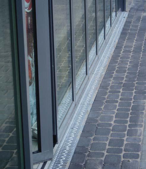The offset drainage slot also enables ACO Brickslot to be used right up to building façades or for threshold drainage. 4 Why choose the ACO MultiDrain PPD system?