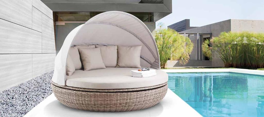 74 A cozy and stylish Cardiff Lounge makes a bold statement to your outdoor space.