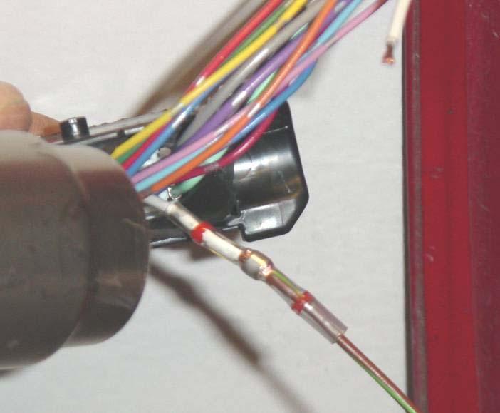 Please use a hot air dryer to heat up the solder shrink connectors from outside to