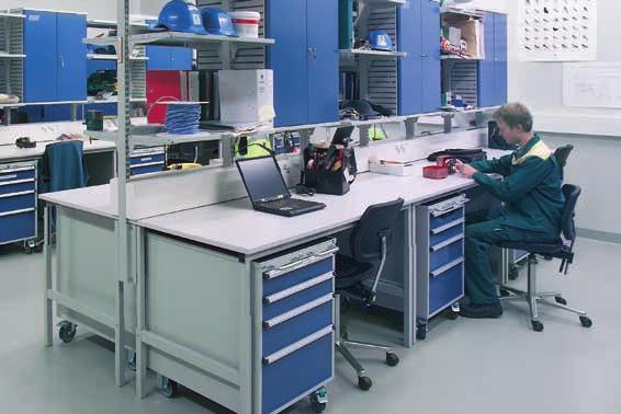 TP and TPH workbenches WORKBENCHES TP and TPH The classically designed TP workbench is the ideal basic bench, the simplest and the most cost-effective option in our range of workbenches.