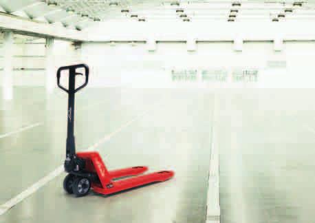 16 Transporting Hand Pallet Truck Capacity 2500 kg M 25 SERIES 032 Representing exceptional value for a minimal investment, the Linde M 25 hand pallet truck has to be first on the list in the