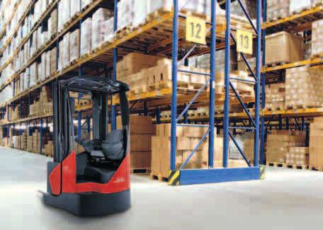 70 Storage Electric Reach Trucks Capacity 1400 kg 1700 kg R 14 X, R 16 X, R 17 X SERIES 116-02 The revolutionary X range of reach trucks from Linde represents the first truly seismic change in the