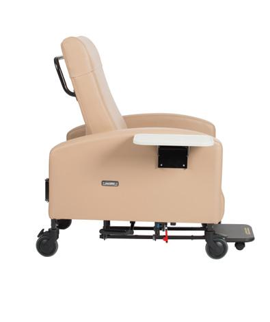 The Winco Recliner Collection Vero Care Cliner ANATOMY OF THE VERO CARE CLINER Fastener-free headrest cover (option) Infinite position backrest Intuitive side tables (option) - Premium version