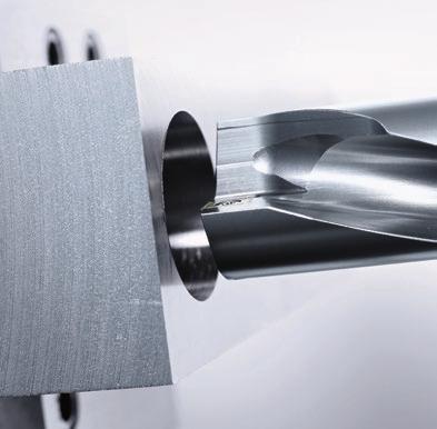 Applications and parts Control technology Overview Technical data ê Machining examples DMU / DMC monoblock series High-performance milling, drilling and tapping.