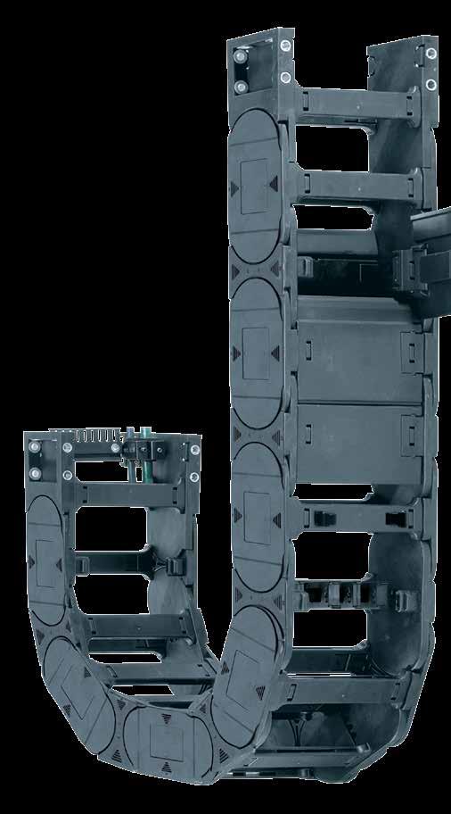 Version NC without pretension simply by turning outer links without rework possible Opening E-Chains : emove crossbars and clips - Insert screwdriver into the slot, push down,