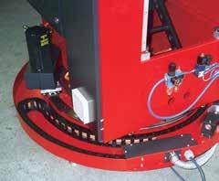 For high-speed applications and high cycles, cables or hoses must not be laid on top of each other without horizontal separa tion.
