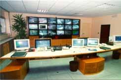 Technologies and Traffic Management Ł 32 Traffic Control Centers - Monitoring and control of road and traffic
