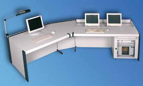 Knürr Dacobas Control Consoles Strong points 1 Ergonomics Full front cover provides