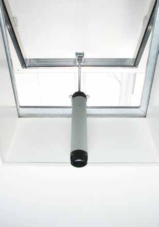 Installation examples Installation on top hinged window with ill with fixing end bracket Installation on dome with