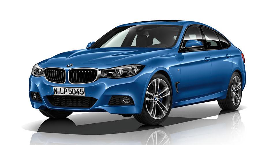 key with Blue detailing Model M Sport exterior equipment: M Aerodynamics package with front apron, side skirts and rear apron with diffuser insert in Dark Shadow metallic BMW kidney grille with nine