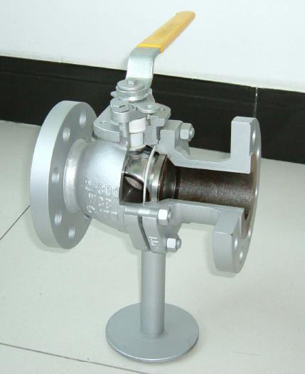 ucm cast steel floating ball valve is available to provide three types of seats which are soft seat, carbon seat and metal seat, according to the service condition.