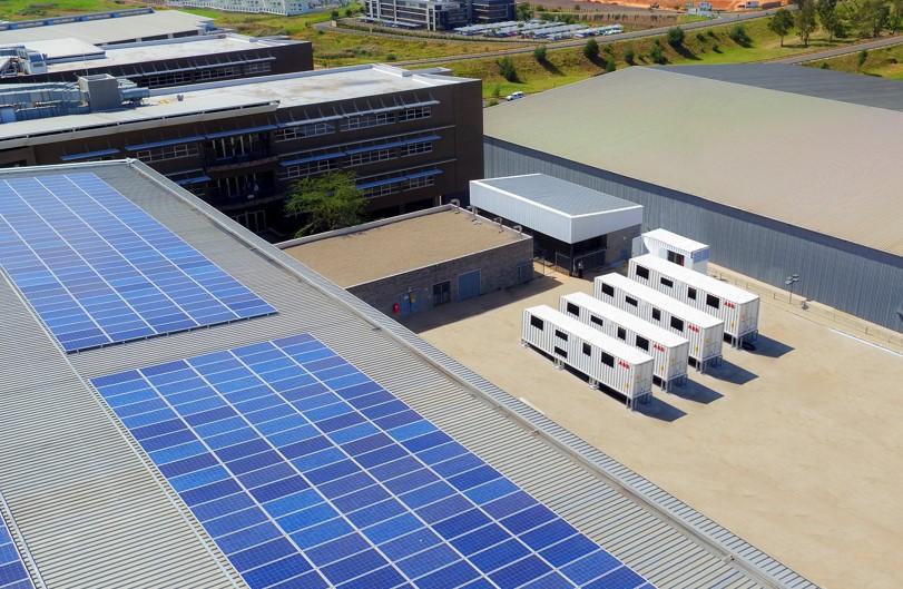 Microgrid for C&I sites Key takeaways How C&I sites will benefit from microgrids Fuel saving (and associated reduction in CO2 emissions & maintenance costs) Reduced