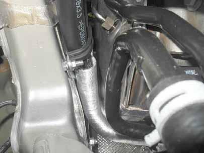 Align hoses. Ensure sufficient distance to catalytic converter at position, correct if necessary.