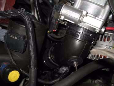 Install two kit clamps onto intercooler pipe and Flex Hose, do not tigthen kit clamps at this time.