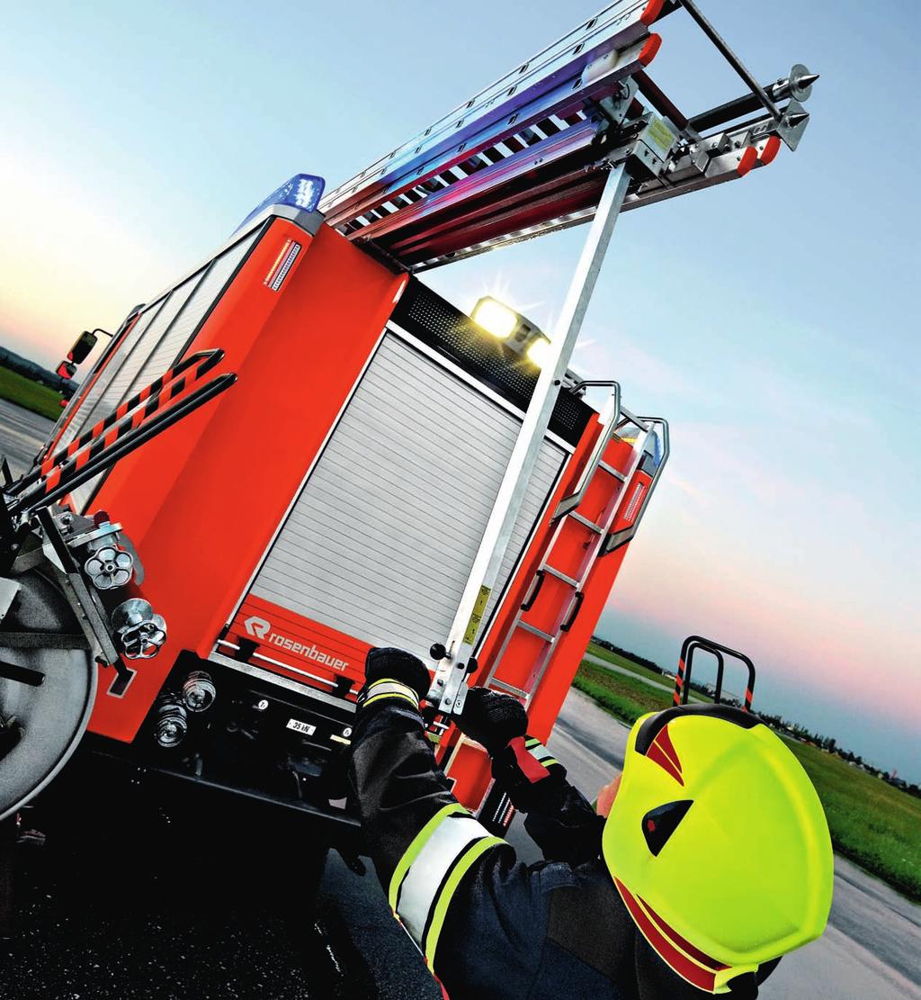 Rosenbauer COMFORT ladder lowering system Less physical strain The COMFORT ladder lowering system guarantees the safe and simple operation of heavy equipment, functional units and independent