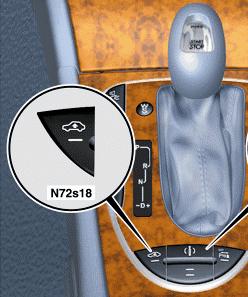 Level Adjustment Switch (N72s18) Raises the vehicle above normal level