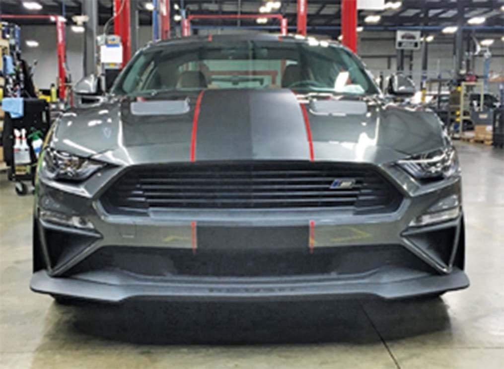 2018+ Mustang Lower Grill Kit P/N: 422081 (R1318-17K945) 2018+ Mustang Chin Spoiler Kit P/N: 422082 (R1318-17F775) Installation Instructions Application: 2018 Ford Mustang 5.0L and 2.