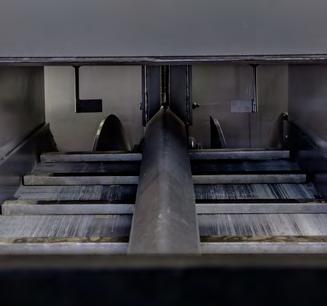 COMBINING FORCES Material feeding system How does a crew deliver quality while maintain productivity goals, too? It starts with a material feeding system that minimises segregation.