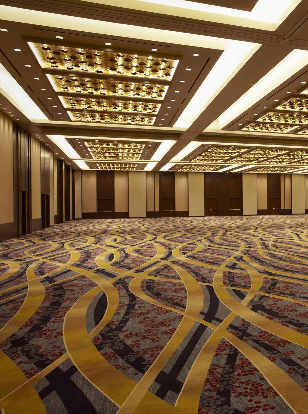 EETING CONVENIENCE e offer more than 105,000 square feet of space including the 30,600 square-foot arquis Ballroom.