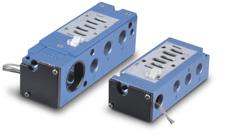 B a s e s a c c o r d i n g t o I S O 5 5 9 9 / 1 Series ISO Series Plug-in base / manifold ISO 01 ISO 0 ISO 1 ISO ISO HOW TO ORDER INDIVIDUAL BASE Port size Wired for Side ports Side ports w/ bottom