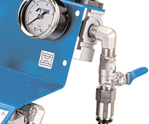 If the calibration pressure is exceeded, the valve opens by releasing the excess of air. RELEASING HOLE WARNING DO NOT DISASSEMBLE THE SAFETY VALVE.
