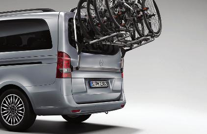transport Carrier systems 6 7 04 05 06 04 07 04 Tailgate-mounted bicycle rack High-quality anodised aluminium rack, fits quickly and securely to the tailgate.
