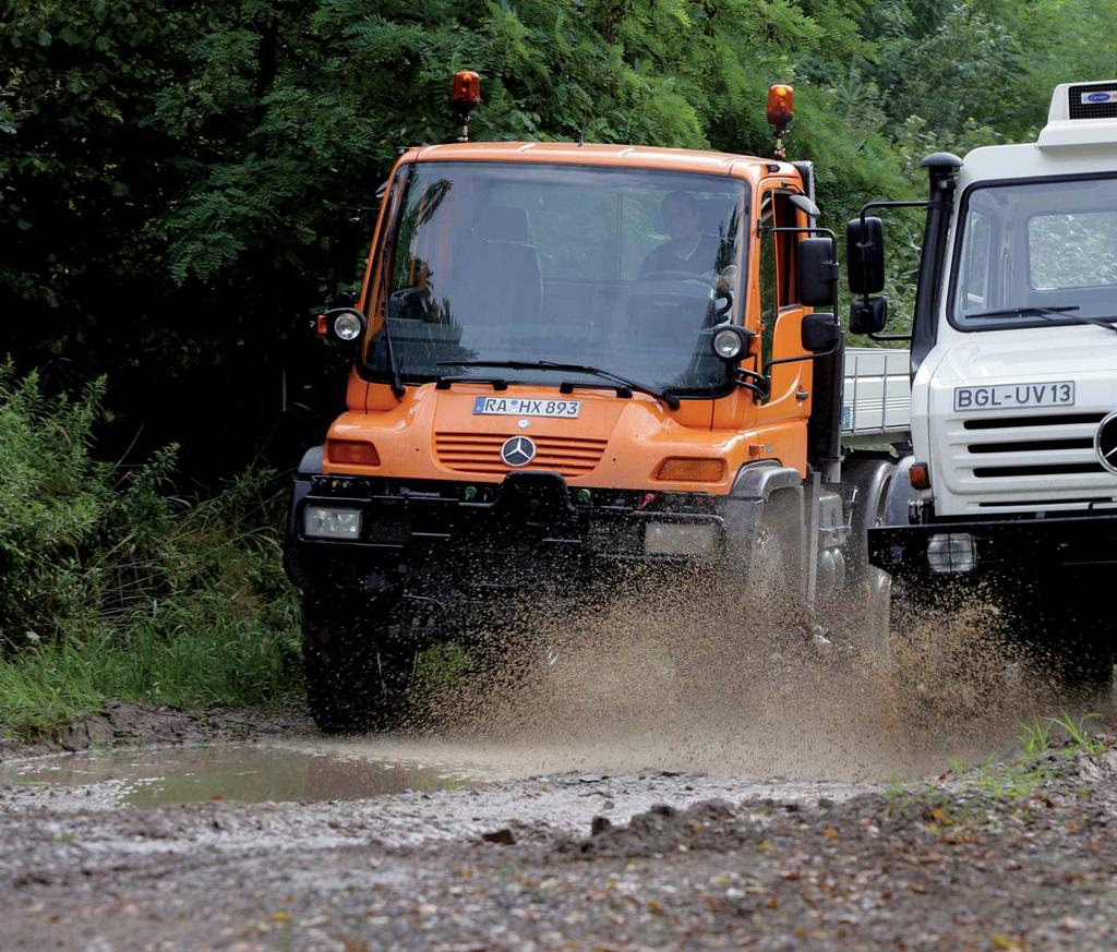 The Mercedes-Benz Unimog. A vehicle in a league of its own. When all-wheel-drive trucks have reached their limits and even tractors don t make any headway, a new kind of workhorse is called for.