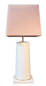 valentina cm0012 Simplicity is the key for this piece. Its contemporary side conferred by its details brings Valentina lamp elegance and refinement.