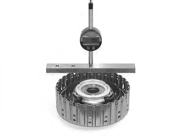 1.4.4 Clearance setting, clutch A (snap ring) Determine space requirement E A of clutch A with measuring bar 5p01 000 330.