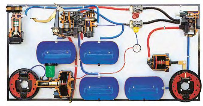 VB 12065S HYDROPNEUMATIC BRAKING SYSTEM (on panel) - static Wall panel showing the hydro-pneumatic braking elements of a truck (tractor-trailer) complete with: air compressor, triplex Marelli