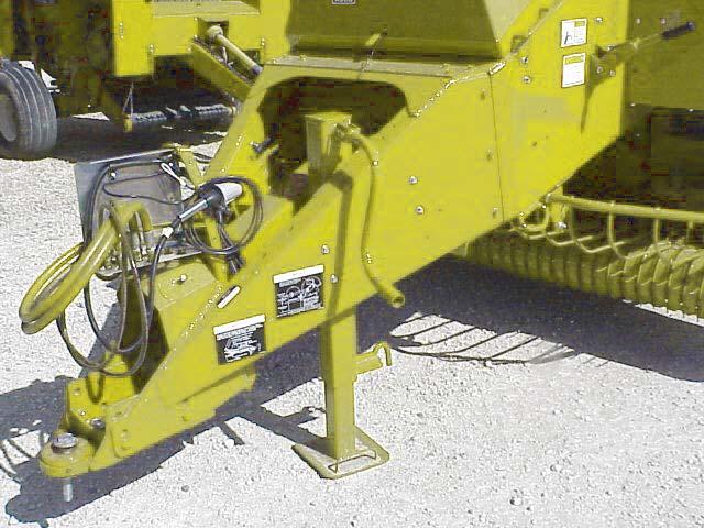 Baler Tongue (LB33, LB34) The tongue is bolted on to allow easier replacement if damaged. The hitch is also bolted on, which allows it to accommodate either 1 3/8 or 1 ¾ PTO drivelines.