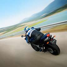 FZ6 Fazer S2 / ABS FZ6 S2 / ABS ENGINE Type Liquid-cooled 4-stroke, forward-inclined parallel 4-cylinder, DOHC Displacement 600 cc Bore and stroke 65.5 x 44.