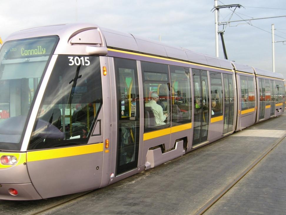 Light Rail System Light rails are intended for light loads and fast movement H.
