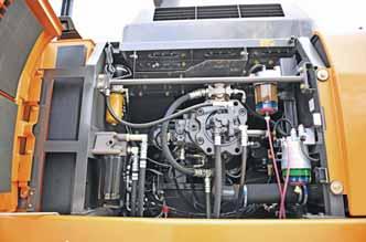 Automatic Economy Control (AEC) Improved fuel effi ciency when servo joysticks are in neutral position and the operator is not calling for power from the machine.
