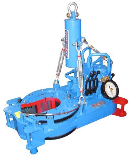 7-5/8 Casing Tong (P/N 01C07C) Description: Hydraulic powered casing tong, narrow body, 2 speed, with 2 jaw biting system, built in spring hanger, leveling system, door safety interlock and