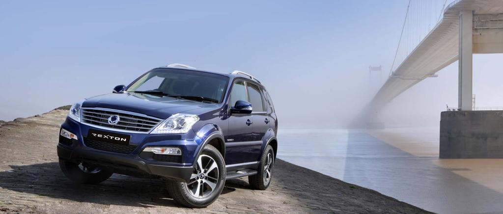 REXTON ELX The new range-topping five-seat Rexton ELX adds a number of enhancements to the EX model, including an electric sunroof, front
