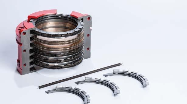 Stuffing Box Ring Pack Original spare parts from MAN PrimeServ With MAN Diesel & Turbo s new lamella-type top-ring design of the stuffing box, the system oil consumption is decreased and the