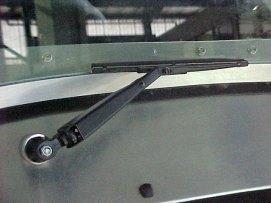7:5 WIPER ARMS - K3605AB RIGHT HAND VEHICLES ONLY K36008AA LEFT HAND