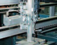 Handling systems from Festo s multi-axis modular system Pick & place Cantilever axis combined