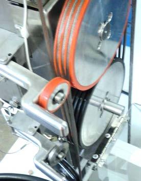 Give a strong tug on the wire rope to insure it is imbedded in the grooves of the capstans.