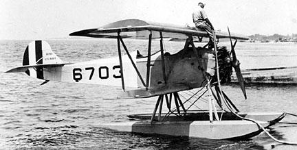 H = Huff Daland (1922-1927) NH Huff Daland 19 Petrel span: 31'1, 9.47 m length: 24'8", 7.52 m engines: 1 Wright Hispano E2 max.