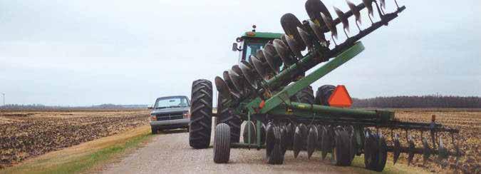 SAFE TRANSPORTATION OF FARM EQUIPMENT IN ALBERTA 1-4 Types of Road Collisions that can Result in Injury or Death The following describes some of the more common accidents involving farm equipment.