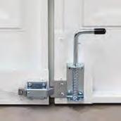 Hold-open stays and a threshold are available as an