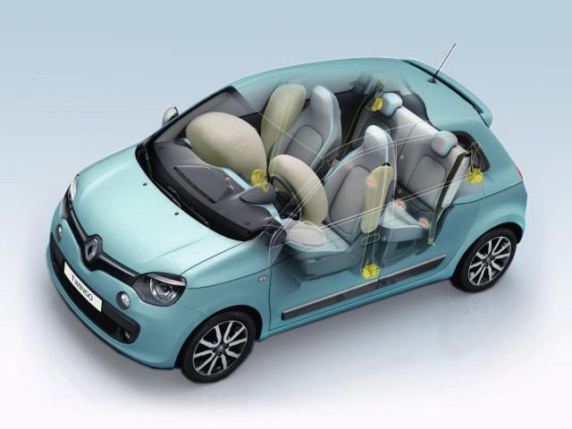 Eolab Recycling Safety Next Two Dès 2011, RENAULT est le premier constructeur automobile à