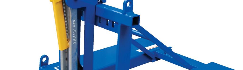 DO NOT use the lifter if the hook, chain, cold shut (the loop welded to the lifter frame, which connects to one end of the chain), or ratchet strap loop castings are damaged. 2.
