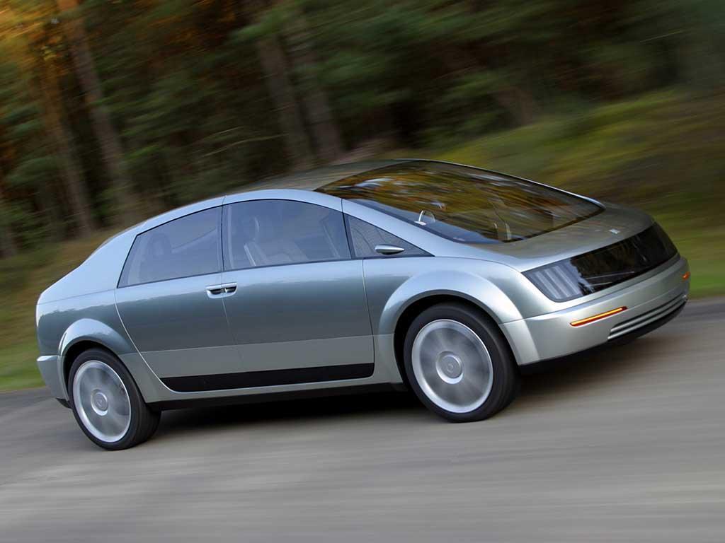 Hy Wire Hy wire is a descendant of the GM Autonomy released at the 2002 North American International Auto show.
