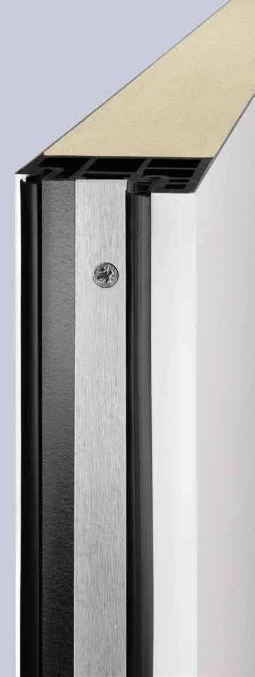 PROGRAMME OVERVIEW Steel/aluminium entrance door ThermoPlus Door leaf The high-quality ThermoPlus doors are equipped with a solid 65-mm-thick steel door leaf with a leaf profile on the inside and a