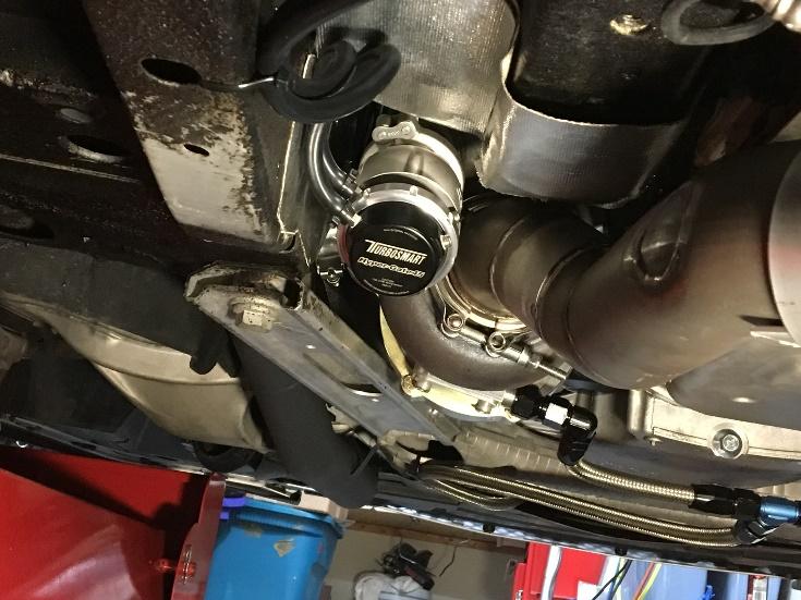 Install turbo on exhaust flange with metal gasket.